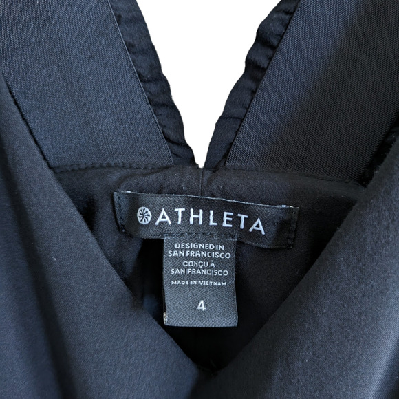 Athleta Savannah Black Wrinkle Resistant V Neck Drawstring Jumpsuit Size 4 - Picture 5 of 6